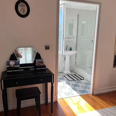 Guest house Atmosphere Petit Dejeuner Compris 4*